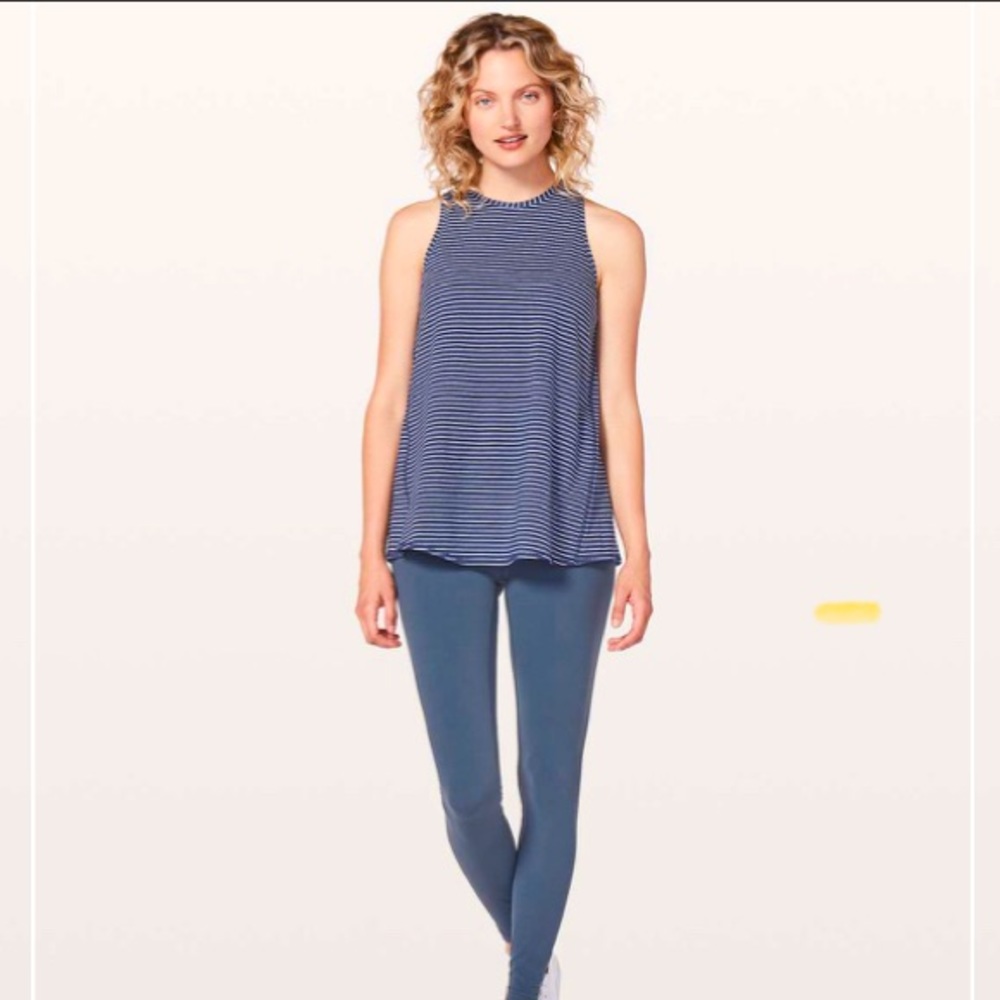Lululemon All Tied Up Tank Modern Stripe Heathered Hero Blue White Size S/M?